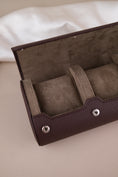 Carica l'immagine nel visualizzatore della galleria, Uhrenrolle 3 - Large - Chocolate Brown
