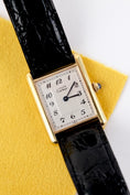 Carica l'immagine nel visualizzatore della galleria, Cartier Tank Vermeil 590005 - Detailansicht 2