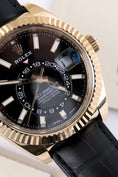 Bild in Galerie-Betrachter laden, Rolex Sky-Dweller 326138 - Detail view 4