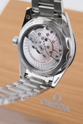 Bild in Galerie-Betrachter laden, Omega Seamaster 300 23430412103001 - Detailansicht 4