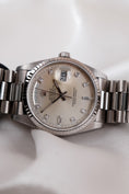 Carica l'immagine nel visualizzatore della galleria, Rolex Day-Date 36 18239 - Detail view 3