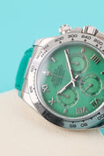 Bild in Galerie-Betrachter laden, Rolex Daytona Beach Green 116519 - Detailansicht 3