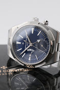 Cargar la imagen en la vista de la galería, Vacheron Constantin Overseas Dual Time 7900V/110A-B334 - Detailansicht 4