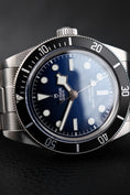Carica l'immagine nel visualizzatore della galleria, Tudor Black Bay 68 7943A1A0NU - Detailansicht 3