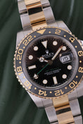 Carica l'immagine nel visualizzatore della galleria, Rolex GMT-Master II 116713LN - Vista dettagliata 2