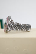 Load image into Gallery viewer, Rolex GMT-Master II 126710BLRO - Detail view 6