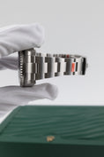 Załaduj obraz do przeglądarki galerii, Naklejka Rolex Sea-Dweller Deepsea 116660 - Widok szczegółowy 7