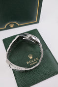 Carica l'immagine nel visualizzatore della galleria, Rolex Submariner Date 16610 - Vista dettagliata 5