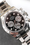 Load image into Gallery viewer, Rolex Daytona 126509 - Detailed view 2