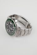 Bild in Galerie-Betrachter laden, Rolex Submariner 126610LV - Detailansicht 2