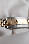 Bild in Galerie-Betrachter laden, Rolex GMT Master II 126713GRNR - Detail view 9