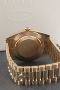Bild in Galerie-Betrachter laden, Rolex Day-Date 40 228238 - Detailansicht 7