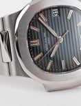 Carica l'immagine nel visualizzatore della galleria, Patek Philippe Nautilus 5800/1A-001 - Detailansicht 6