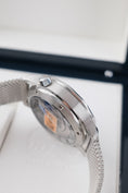 Carica l'immagine nel visualizzatore della galleria, Omega Seamaster Diver 300M 21030422003002 - Detailansicht 7