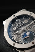 Bild in Galerie-Betrachter laden, Hublot Classic Fusion Aerofusion Moonphase 547.NX.0170.LR - Detailansicht 2