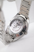 Bild in Galerie-Betrachter laden, Omega Seamaster Aqua Terra GMT 23110432203001 - Detail view 9