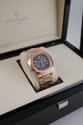 Bild in Galerie-Betrachter laden, Patek Philippe Nautilus 5980/1R-001 - Detailansicht 1