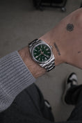 Bild in Galerie-Betrachter laden, Rolex Oyster Perpetual 41 124300 - Detailansicht 12