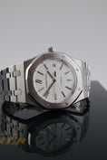 Bild in Galerie-Betrachter laden, Audemars Piguet Royal Oak 15300ST.OO.1220ST.01 - Detailansicht 2