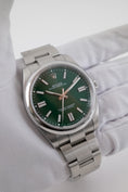 Bild in Galerie-Betrachter laden, Rolex Oyster Perpetual 41 124300 - Detailansicht 1