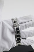 Load image into Gallery viewer, Rolex Daytona 16520 - Detail view 6