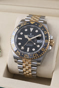 Bild in Galerie-Betrachter laden, Rolex GMT Master II 126713GRNR - Detailansicht 2