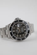 Bild in Galerie-Betrachter laden, Rolex Submariner Date 16610 - Detailansicht 11