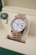 Carica l'immagine nel visualizzatore della galleria, Rolex Day-Date 40 228235 - Detailansicht 1
