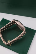 Carica l'immagine nel visualizzatore della galleria, Rolex Day-Date 40 228235 - Detailansicht 5