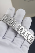 Bild in Galerie-Betrachter laden, Girard Perregaux Laureato 81010-11-634-11A - Detail view 7