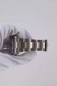 Carica l'immagine nel visualizzatore della galleria, Rolex Explorer II 226570 - Detailansicht 10