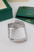 Carica l'immagine nel visualizzatore della galleria, Rolex Explorer II 226570 - Detail view 5