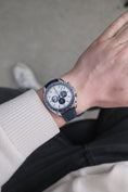 Charger l'image dans la visionneuse de la galerie, Omega Speedmaster Snoopy 31032425002001 - Detail view 11