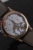 Bild in Galerie-Betrachter laden, Patek Philippe Calatrava 6119R-001 - Detailansicht 6