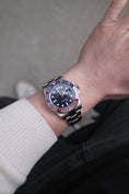 Bild in Galerie-Betrachter laden, Rolex GMT-Master II 126719BLRO - Detail view 10