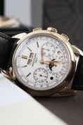 Load image into Gallery viewer, Patek Philippe Perpetual Calendar Chronograph 5270J-001 - Detail view 3