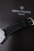 Load image into Gallery viewer, Patek Philippe Calatrava 5226G-001 - Detail view 9