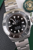 Bild in Galerie-Betrachter laden, Rolex Sea-Dweller Deepsea 126660 - Detailansicht 1