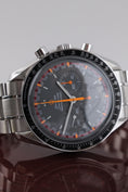 Bild in Galerie-Betrachter laden, Omega Speedmaster Racing 35704000 - Detailansicht 2
