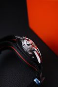 Carica l'immagine nel visualizzatore della galleria, Omega Speedmaster Professional Moonwatch Ultraman 31112423001001 - Detailansicht 6