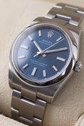 Bild in Galerie-Betrachter laden, Rolex Oyster Perpetual 34 124200 - Detail view 3