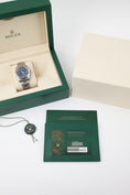 Bild in Galerie-Betrachter laden, Rolex Oyster Perpetual 34 124200 - Papers and documentation
