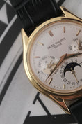 Bild in Galerie-Betrachter laden, Patek Philippe Perpetual Calendar 3940J - Detailansicht 3