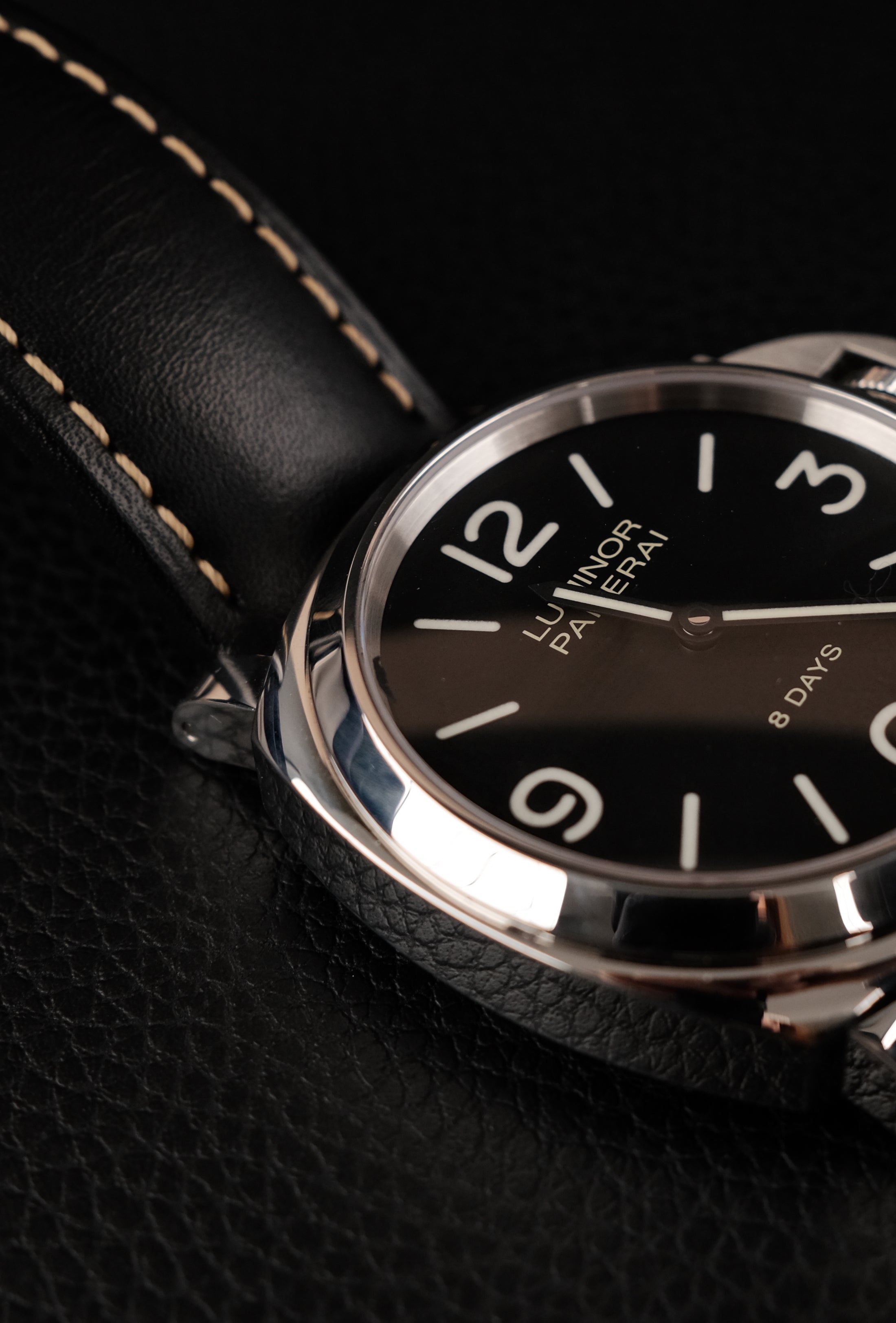 Panerai Luminor Base 8 Days 44mm PAM00560 Box + og. Papiere TOP Condition