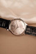 Load image into Gallery viewer, Jaeger-LeCoultre Master Ultra Thin 145879 Serviced
