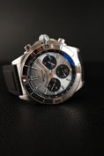 Charger l'image dans la visionneuse de la galerie, Breitling Chronomat B01 PB0134 Box + og. Papiere Ice Blue, Kautschuk, 42mm
