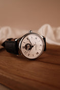 Load image into Gallery viewer, Frederique Constant Slimline Classic Heart Beat FC-310MS5B6 Box + og. Papiere
