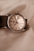 Charger l'image dans la visionneuse de la galerie, Rolex Datejust 36 1603 Box + og. Papiere Linen Pie Pan Dial SERVICED
