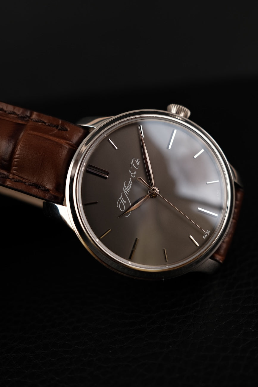 H.Moser & Cie Endeavour Monard Centre Seconds 343505015 Box + og. Papiere Platinum