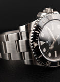 Charger l'image dans la visionneuse de la galerie, Rolex Submariner (No Date) 114060 Box + og. Papiere LC EU, Rolex Service 2023
